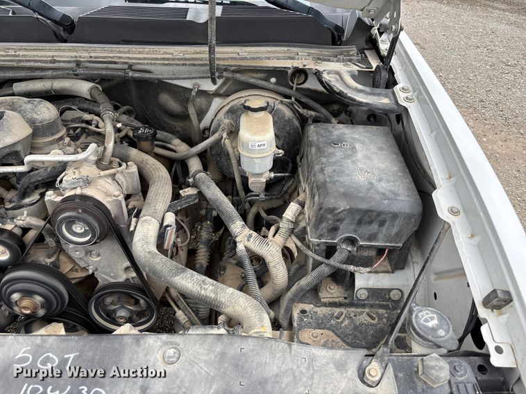 image for item NM9942 2013 Chevrolet Silverado 1500 pickup truck