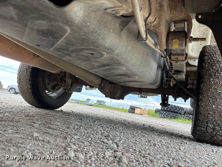 image for item NM9942 2013 Chevrolet Silverado 1500 pickup truck