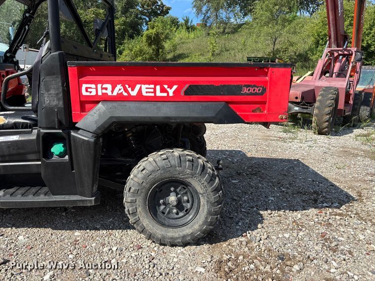 image for item NM9955 2016 Gravely 3000 utility vehicle
