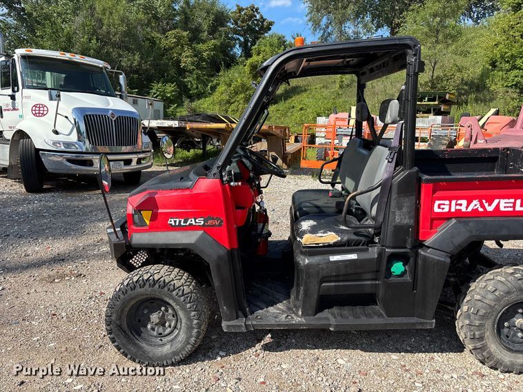image for item NM9955 2016 Gravely 3000 utility vehicle