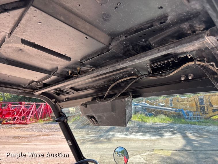 image for item NM9955 2016 Gravely 3000 utility vehicle