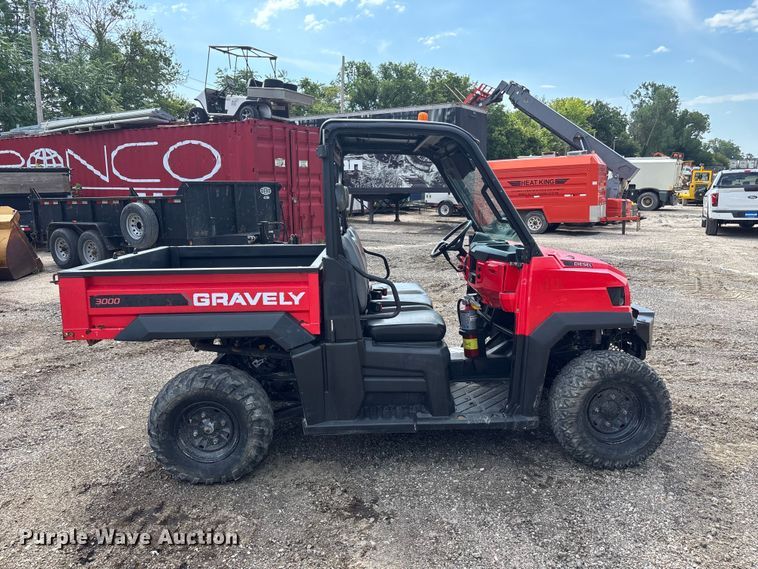 image for item NM9956 2016 Gravely 3000 utility vehicle