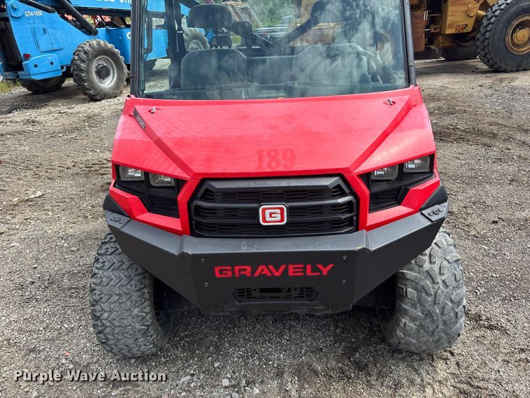image for item NM9956 2016 Gravely 3000 utility vehicle