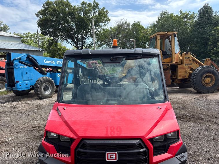image for item NM9956 2016 Gravely 3000 utility vehicle