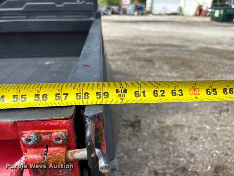 image for item NM9956 2016 Gravely 3000 utility vehicle