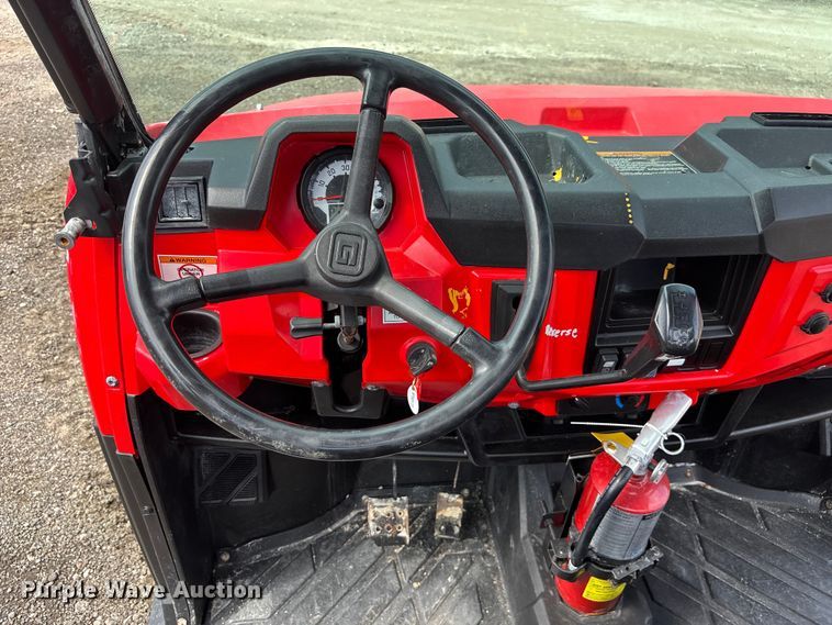 image for item NM9956 2016 Gravely 3000 utility vehicle