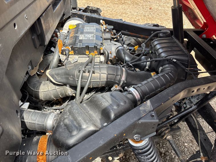 image for item NM9956 2016 Gravely 3000 utility vehicle