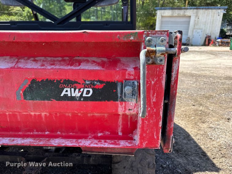 image for item NM9957 2016 Gravely 3000 utility vehicle