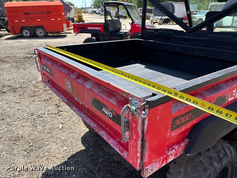 image for item NM9957 2016 Gravely 3000 utility vehicle