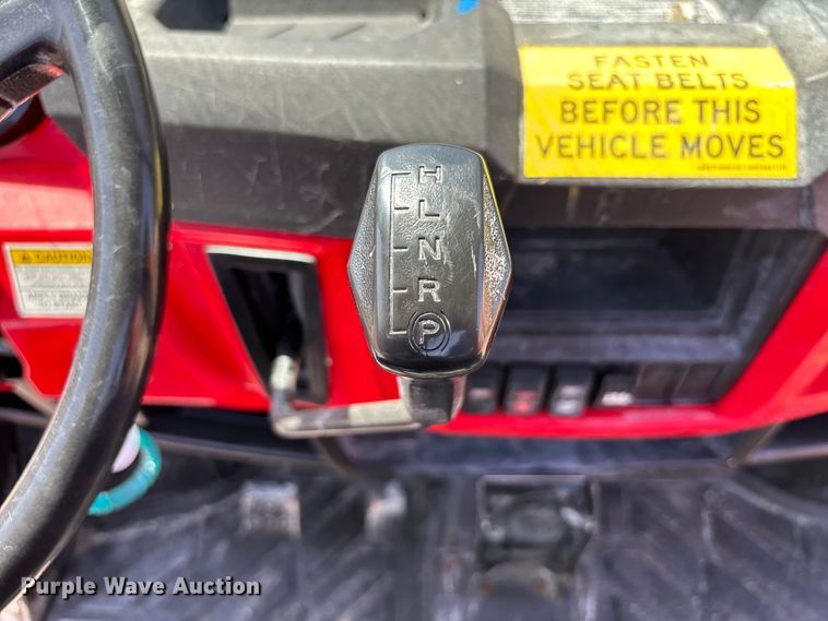 image for item NM9957 2016 Gravely 3000 utility vehicle