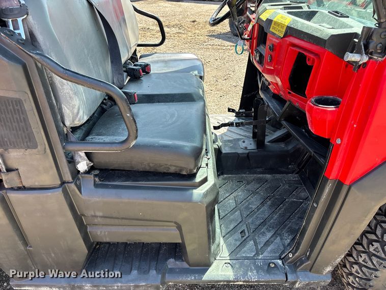image for item NM9957 2016 Gravely 3000 utility vehicle