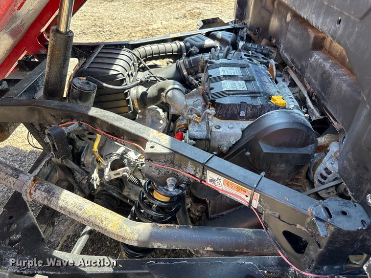 image for item NM9957 2016 Gravely 3000 utility vehicle