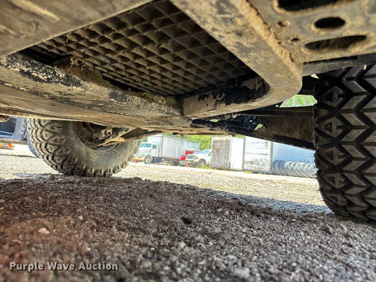image for item NM9957 2016 Gravely 3000 utility vehicle