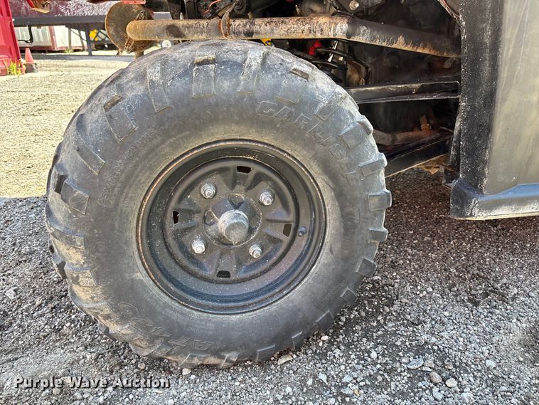 image for item NM9957 2016 Gravely 3000 utility vehicle