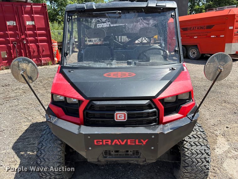 image for item NM9959 2016 Gravely 3000 utility vehicle
