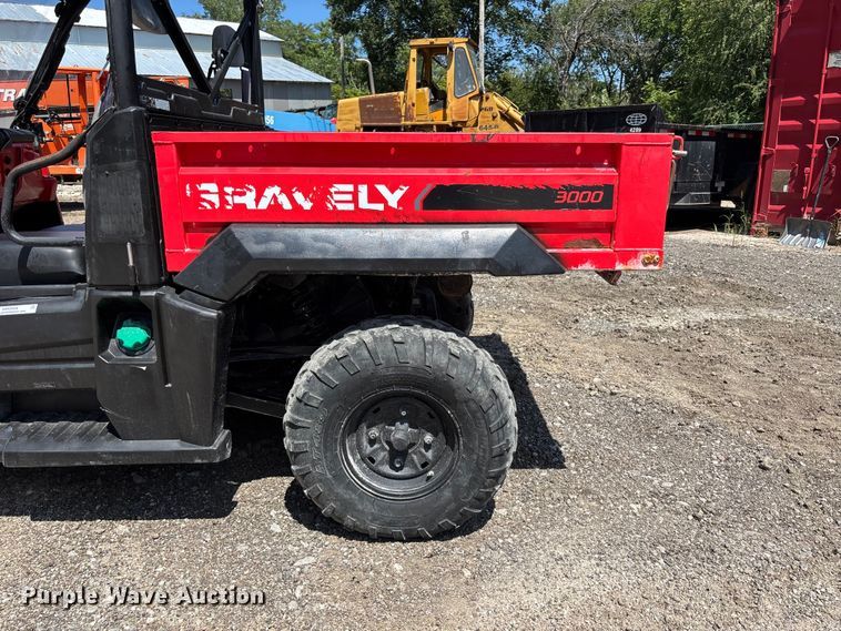 image for item NM9959 2016 Gravely 3000 utility vehicle