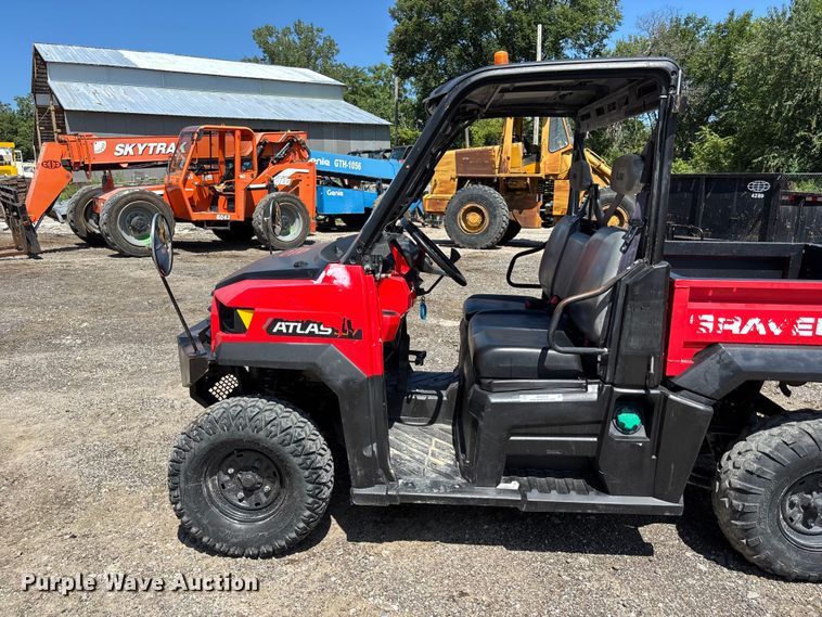 image for item NM9959 2016 Gravely 3000 utility vehicle