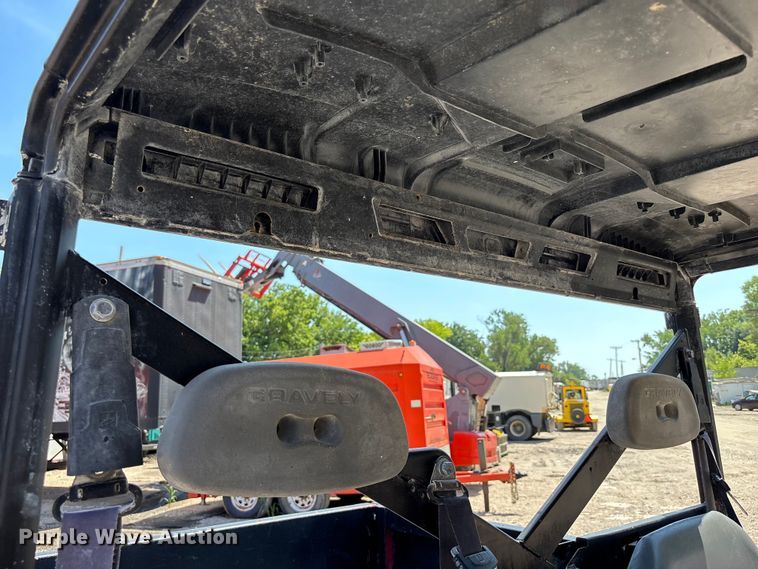 image for item NM9959 2016 Gravely 3000 utility vehicle