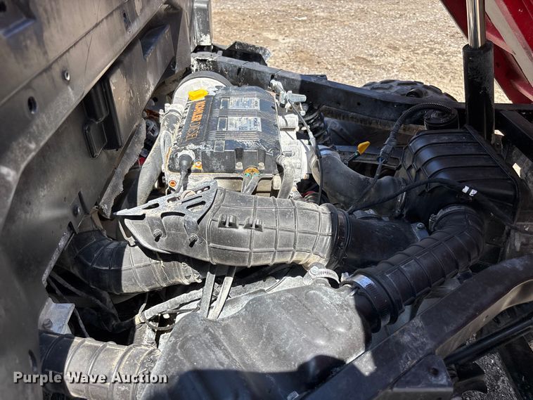image for item NM9959 2016 Gravely 3000 utility vehicle