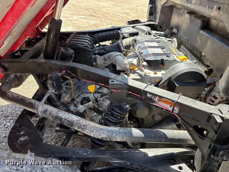 image for item NM9959 2016 Gravely 3000 utility vehicle