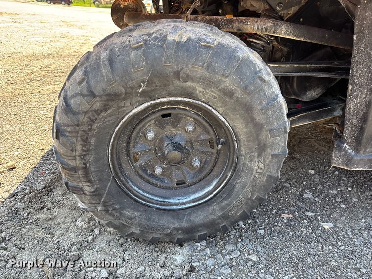 image for item NM9959 2016 Gravely 3000 utility vehicle