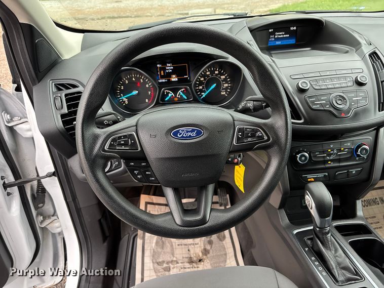 image for item NM9963 2019 Ford Escape SUV