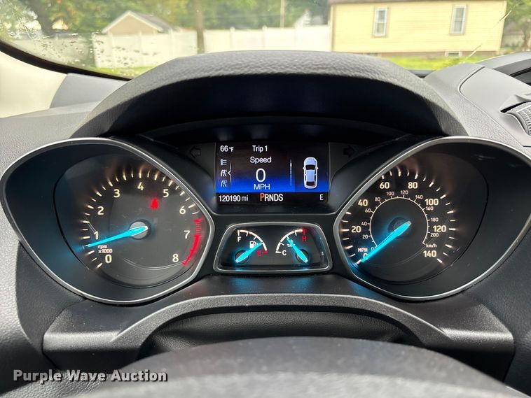 image for item NM9963 2019 Ford Escape SUV
