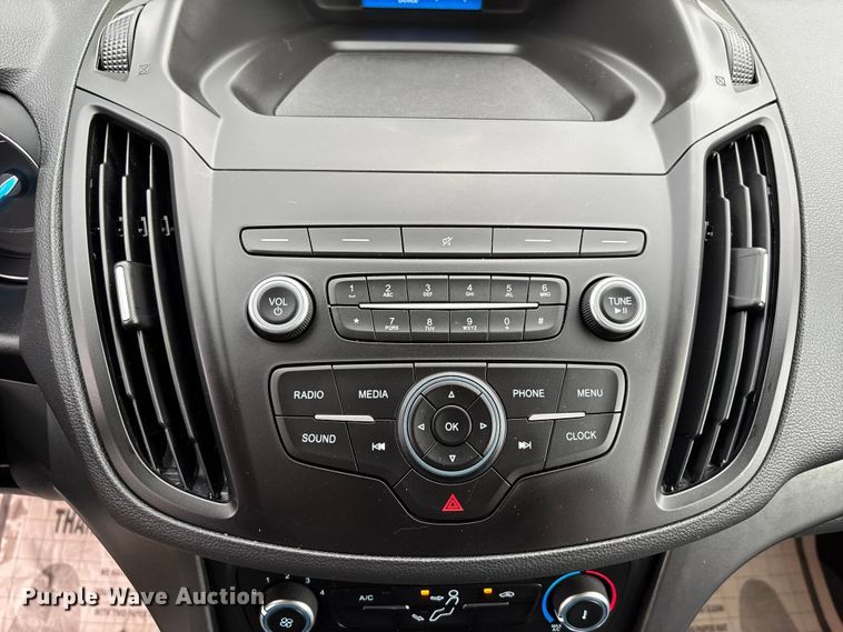 image for item NM9963 2019 Ford Escape SUV