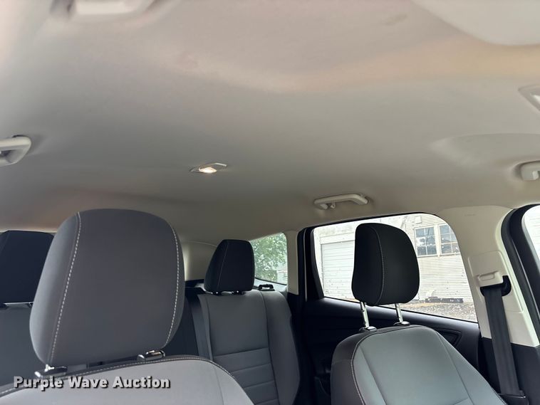 image for item NM9963 2019 Ford Escape SUV