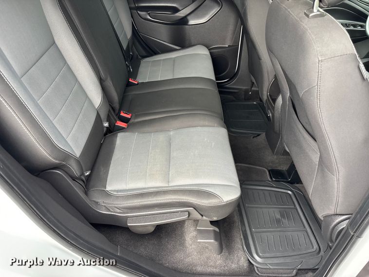 image for item NM9963 2019 Ford Escape SUV