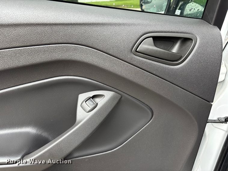 image for item NM9963 2019 Ford Escape SUV
