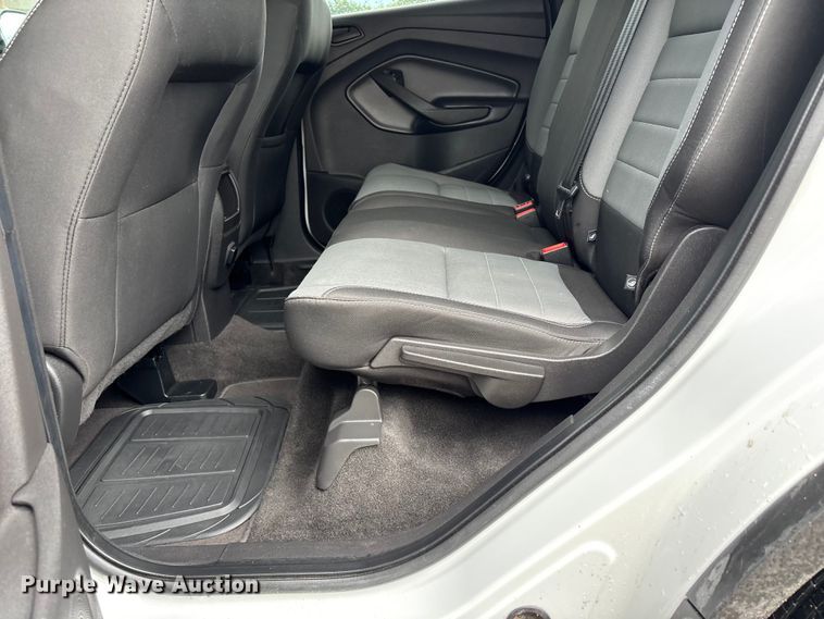 image for item NM9963 2019 Ford Escape SUV