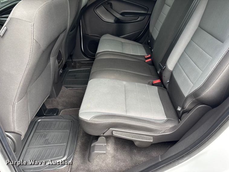 image for item NM9963 2019 Ford Escape SUV
