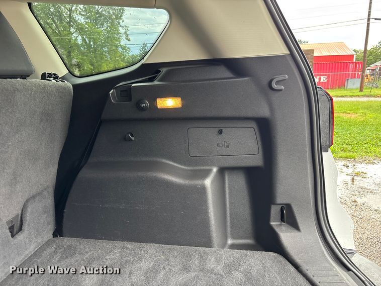 image for item NM9963 2019 Ford Escape SUV
