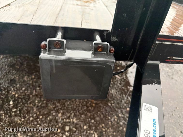 image for item NU9598 2021 MP Custom  utility trailer