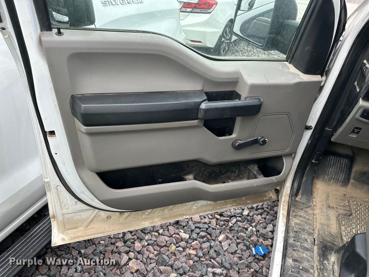 image for item YA3289 2019 Ford F150  pickup truck
