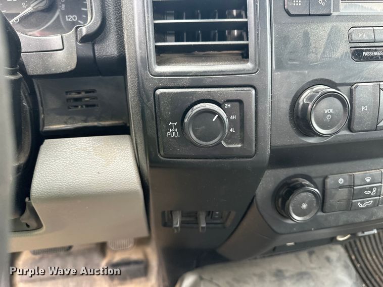 image for item YA3289 2019 Ford F150  pickup truck