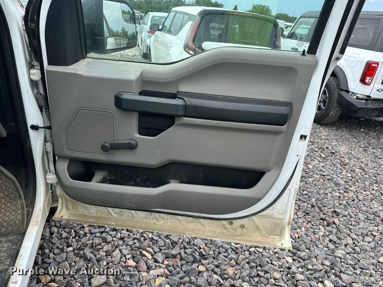 image for item YA3289 2019 Ford F150  pickup truck