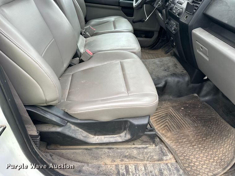 image for item YA3289 2019 Ford F150  pickup truck
