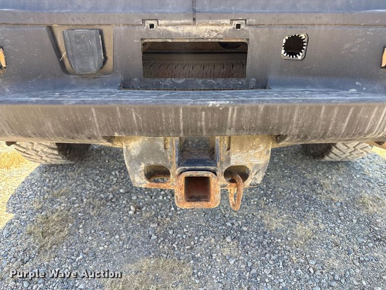 image for item YA3458 2012 Chevrolet Silverado 2500HD Crew Cab pickup truck