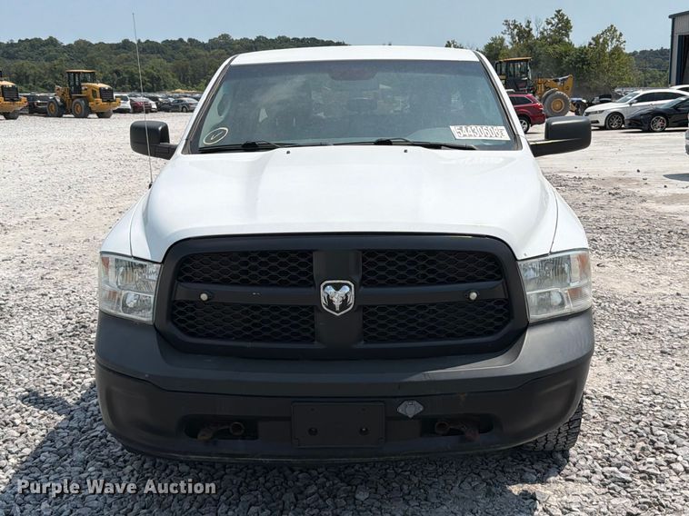 image for item YA3641 2019 RAM 1500 Classic Ext. Cab pickup truck