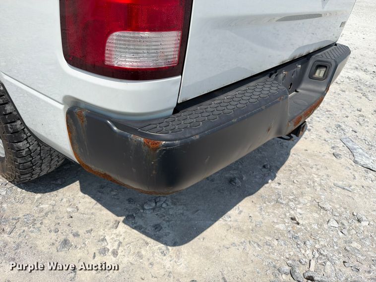 image for item YA3641 2019 RAM 1500 Classic Ext. Cab pickup truck