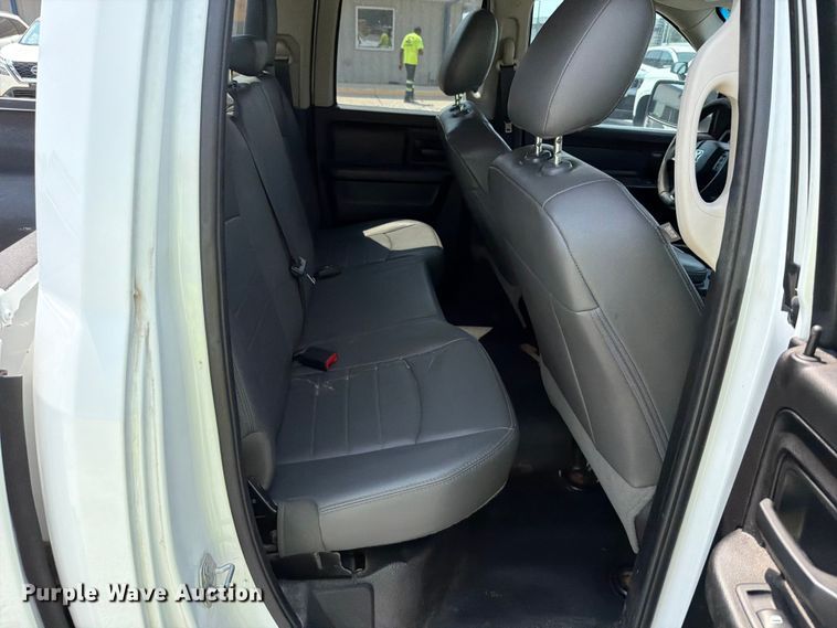 image for item YA3641 2019 RAM 1500 Classic Ext. Cab pickup truck