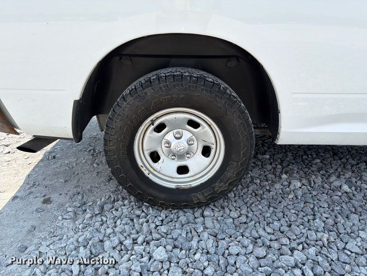 image for item YA3641 2019 RAM 1500 Classic Ext. Cab pickup truck