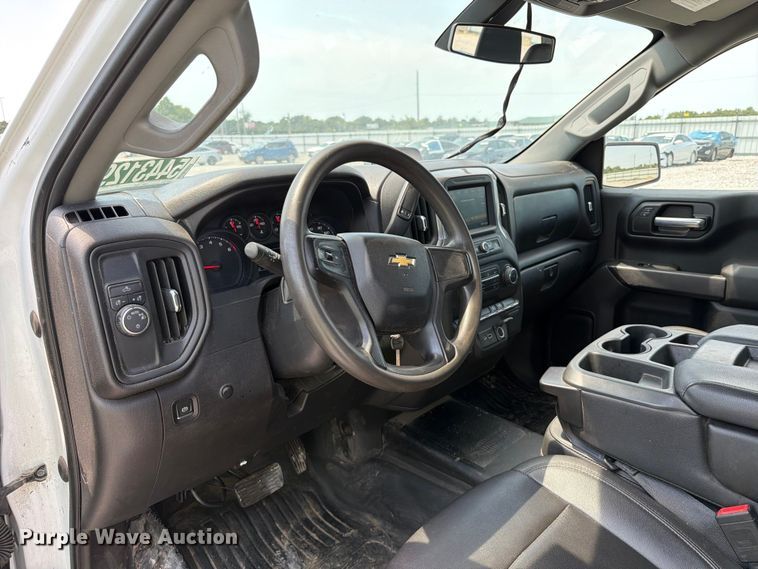 image for item YA3642 2021 Chevrolet Silverado 1500 Ext. Cab pickup truck