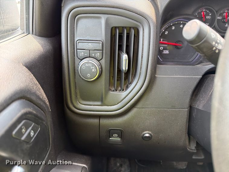 image for item YA3642 2021 Chevrolet Silverado 1500 Ext. Cab pickup truck