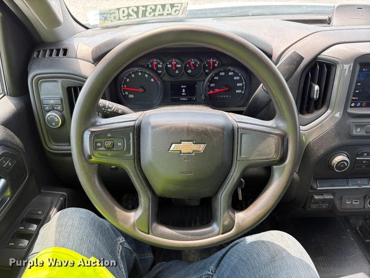 image for item YA3642 2021 Chevrolet Silverado 1500 Ext. Cab pickup truck