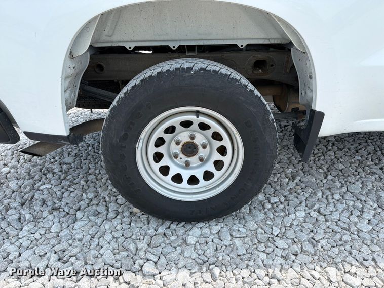 image for item YA3642 2021 Chevrolet Silverado 1500 Ext. Cab pickup truck