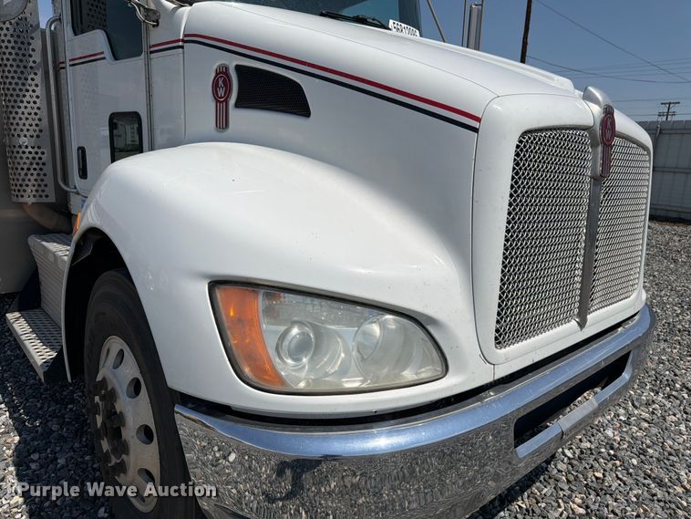 image for item YA3830 2013 Kenworth T370 utility / service truck