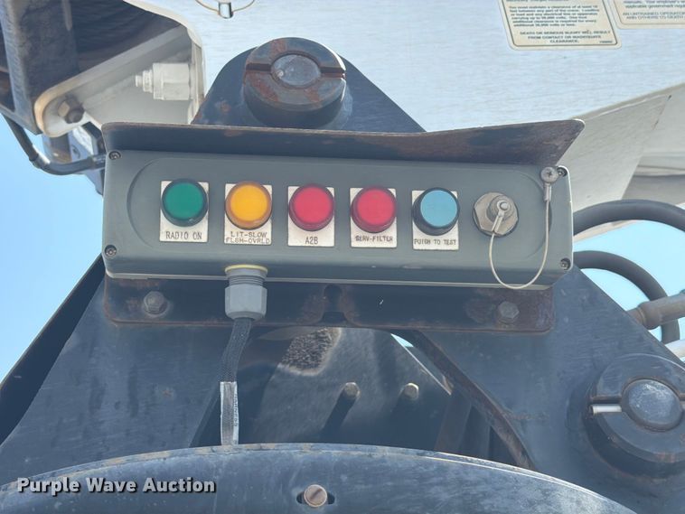 image for item YA3830 2013 Kenworth T370 utility / service truck